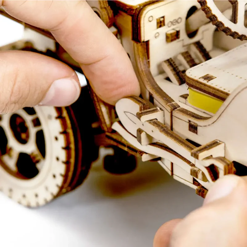 Wooden Puzzle 3D Car 4x4 19