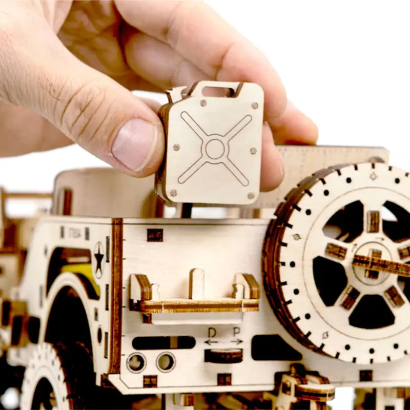 Wooden Puzzle 3D Car 4x4 20