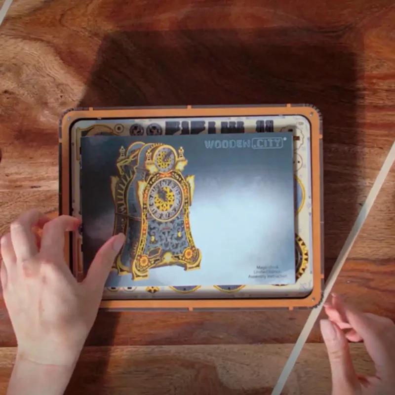 Wooden Puzzle 3D Colored Magic Clock LE 11